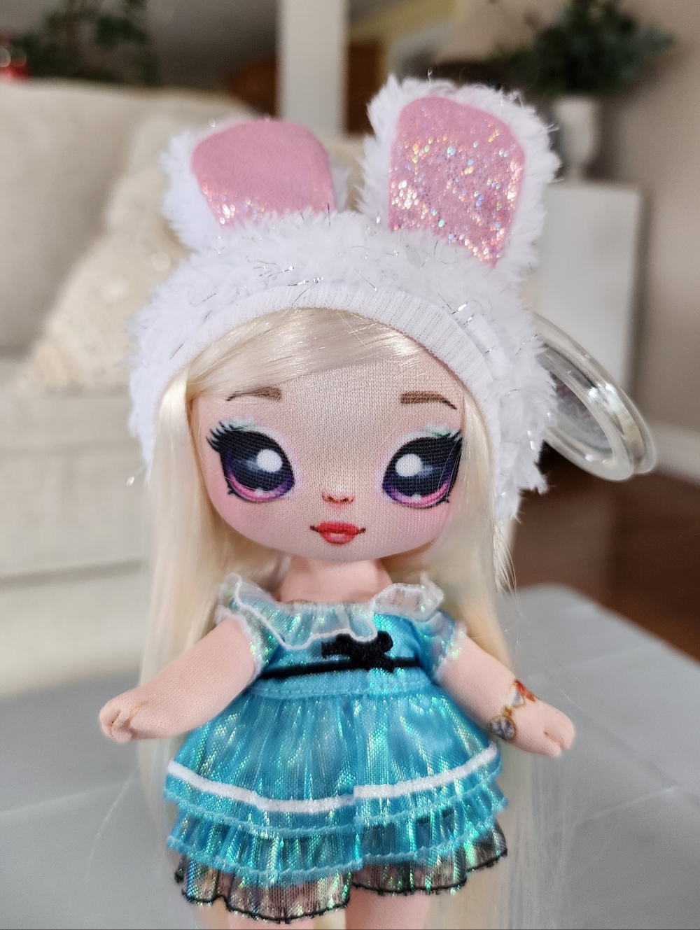 MGA Na!Na!Na! Surprise - Surprise Doll Alice Hops Glam Series Wonderland - Picture 4 of 7